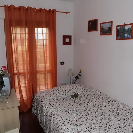 לינה וארוחת בוקר Dei Sogni *